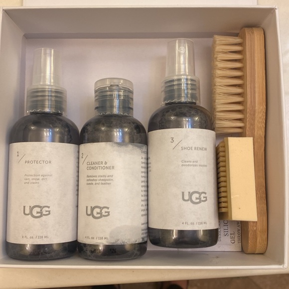 UGG Bailey Bow Size 6 - Picture 13 of 17